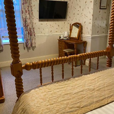The Croft Guest House Стратфорд-апон-Эйвон Экстерьер фото